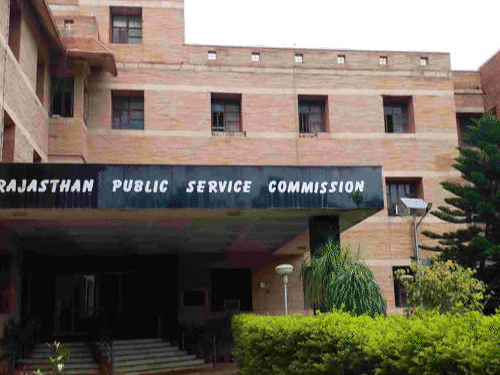 राजस्थान-कल से एक और बड़ी परीक्षा, 12 लाख कैंडिडेट: गुजराती सब्जेक्ट के लिए केवल एक पोस्ट, सबसे ज्यादा मैथ्स में; जानें- एंट्री के क्या हैं नियम - Ajmer News