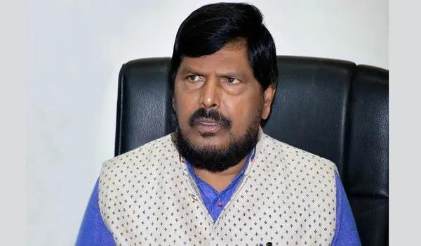 जयपुर केंद्रीय मंत्री रामदास अठावले बोले- राजस्थान सरकार यहां बेहतर काम कर रही, गांव से गरीबी हटाने का काम हो रहा