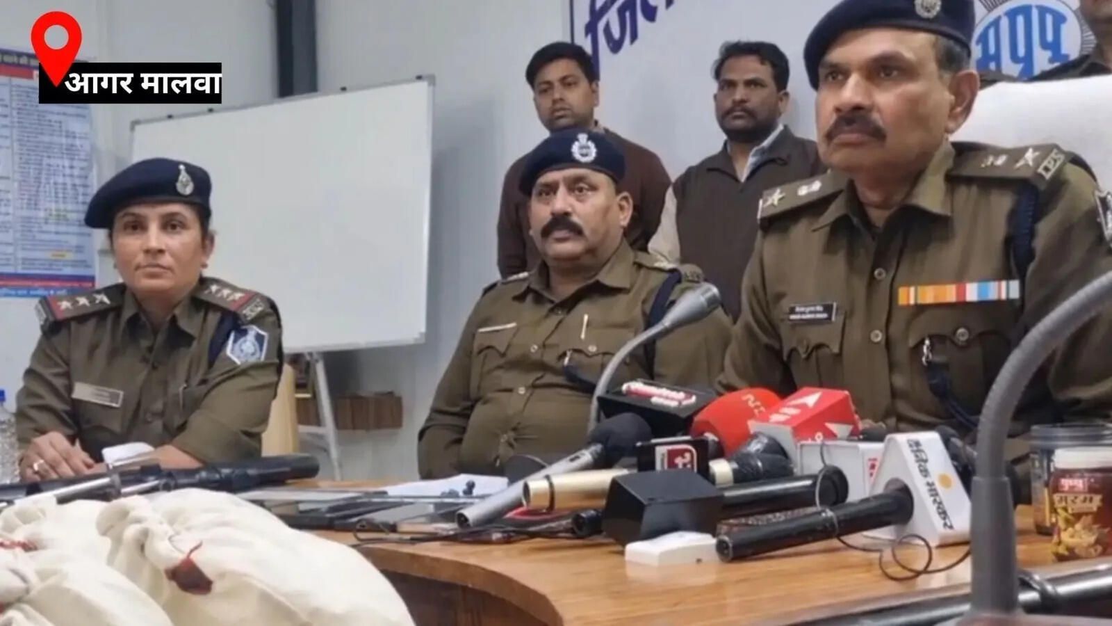 राजस्थान में आगर मालवा की पुलिस ने की फर्जी कार्रवाई? दो थाना प्रभारी समेत 90 पुलिसकर्मियों पर एफआईआर दर्ज