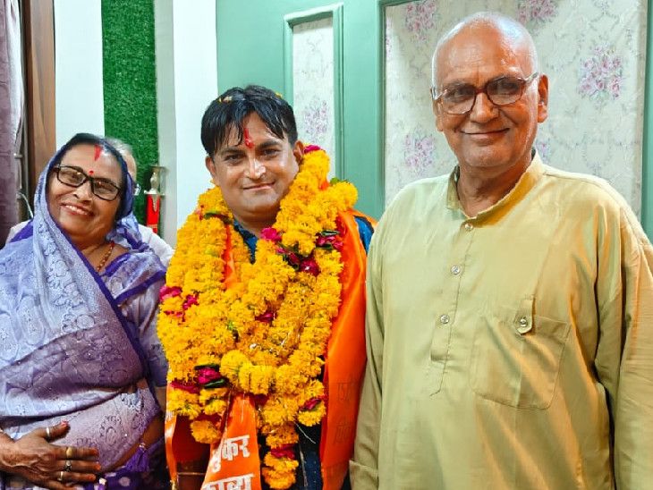 रिटायर्ड टीचर और पत्नी को कुचलते हुए निकला ट्रक, मौत: बेटे का जन्मदिन मनाने कोटा जा रहे थे, बाइक को टक्कर मारकर भागा ट्रक - Kota News