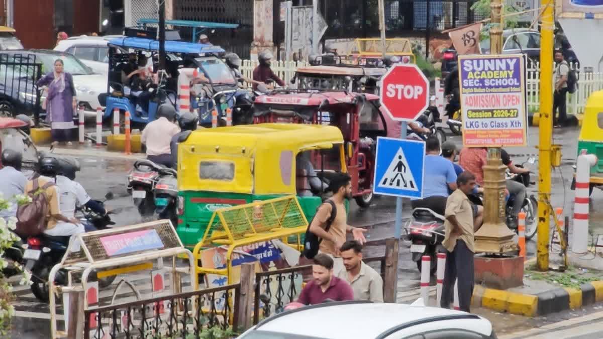 जयपुर में ई-रिक्शा के लिए नए नियम: जोन के हिसाब से चलेंगे, QR और कलर कोड होगा जरूरी