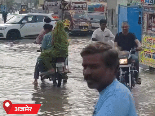 मानसून की बाढ़: राजस्थान में तेज बारिश का कहर, 6 ट्रेनें कैंसिल, कई जिलों में ढहे मकान