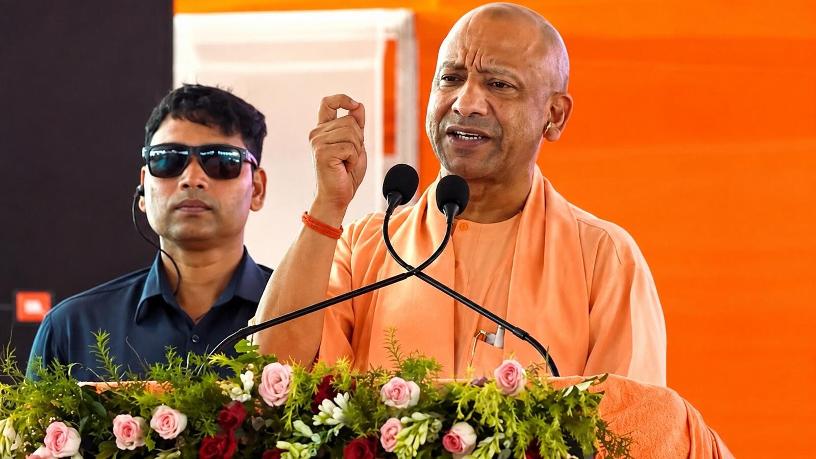 'राहुल जी, अखिलेश जी आप पढ़े-लिखे हैं या नहीं'; सीएम योगी आदित्यनाथ ने संत कबीर नगर से पूछा सवाल, जानिए वजह