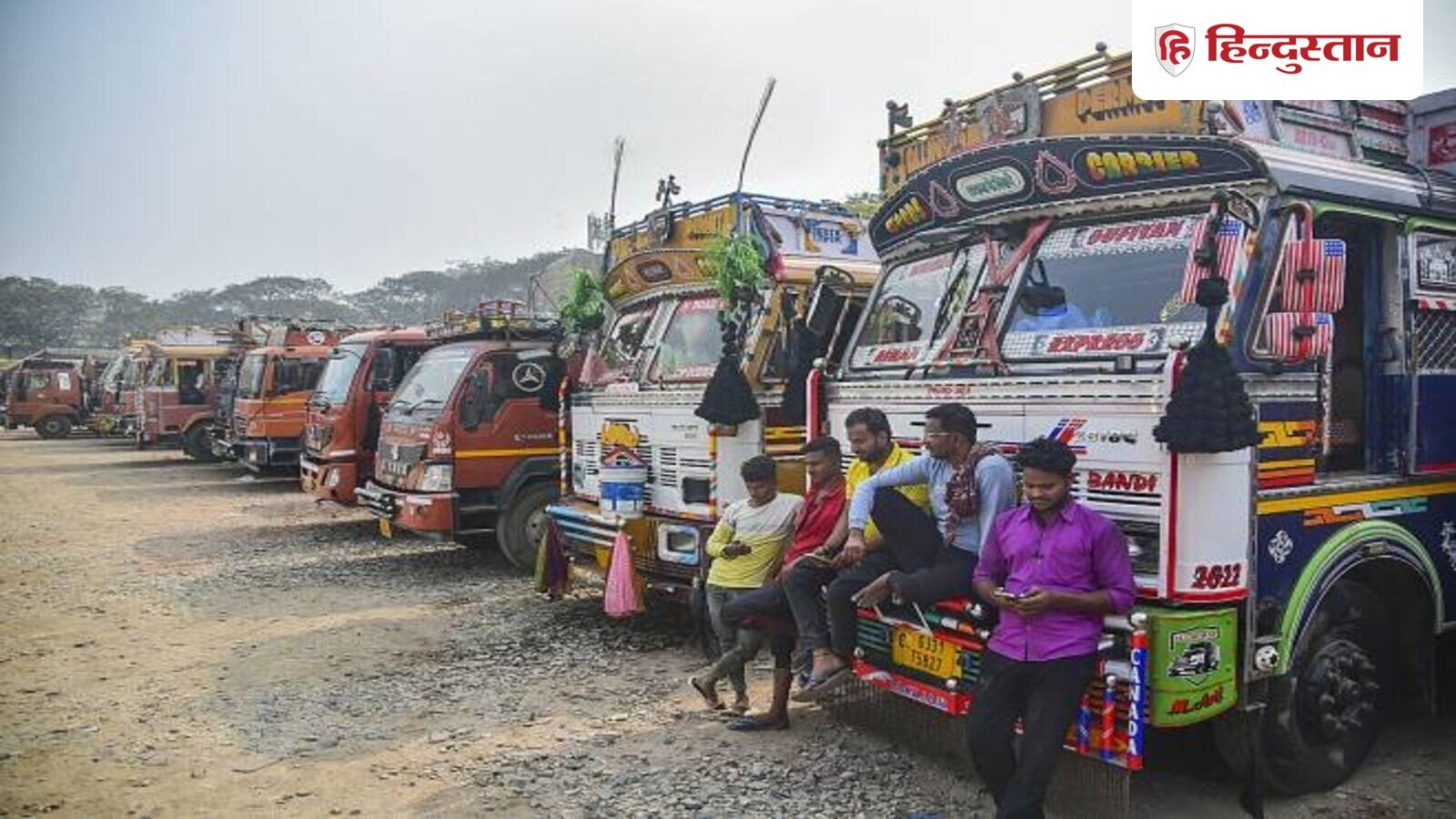 राजस्थान में ट्रक ऑपरेटरों का हड़ताल: तकनीकी खामियों और परमिट व्यवस्था के खिलाफ संघर्ष