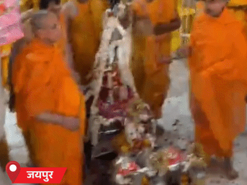 जयपुर- भगवान जगन्नाथ की रथयात्रा: 250 साल पुरानी परंपरा के साथ निकलेंगे चांदी के रथ पर
