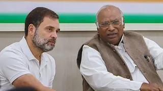 यूपी चुनाव को लेकर कांग्रेस ने संगठन टीम में किया बदलाव, छह नए सचिव नियुक्त
 - up congress appoints six new secretaries for assembly polls