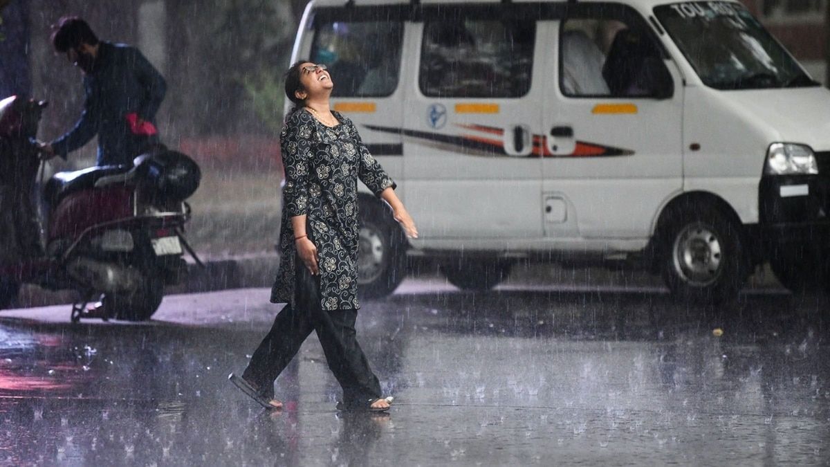 कल का मौसम: 2 अगस्त को यूपी के सभी 75 जिलों में बदलेगा मौसम, जानें IMD का लेटेस्ट अपडेट
