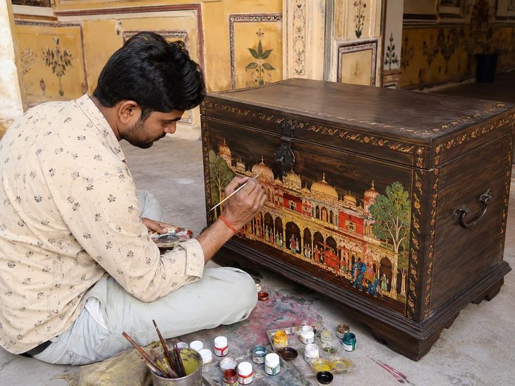 जयपुर में 12 जुलाई को रंग मल्हार उत्सव: 23 शहरों में होगा आयोजन,इस बार कैनवास की जगह संदूक पर चित्र बनाएंगे कलाकार - Jaipur News