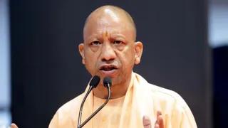 योगी का सपा पर हमला, कहा- सदन नहीं, जनता के हितों को किया बाधित
- yogi adityanath slams sp for obstructing up budget discussion