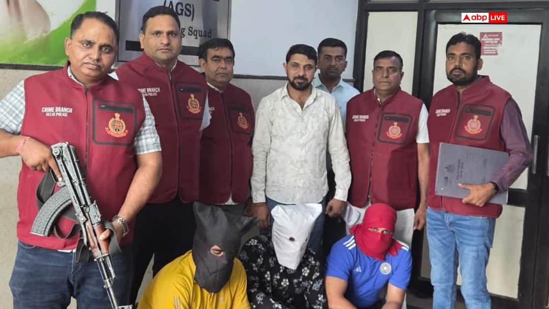 दिल्ली में दबोचे गए राजस्थान के 3 कुख्यात डकैत, पुलिस की वर्दी पहन कारोबारी के घर डाला था डाका