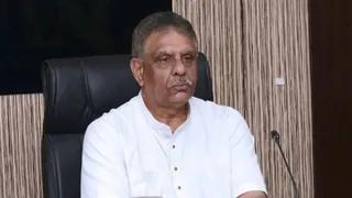 'दो मरीज पहले से थीं गंभीर', प्रसूताओं की मौत पर बोले राजस्थान के स्वास्थ्य मंत्री गजेंद्र सिंह खींवसर
- rajasthan health minister gajendra singh khimsar on banswara maternal deaths said pregnant woman already in critical condition