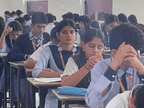 राजस्थान में स्कूलों की छुट्टियां 7 दिन बढ़ाई: इस बार गर्मी की छुट्टी 43 दिन की रहेगी, प्रिंसिपल फिर से 2 लीव दे सकेंगे - Bikaner News