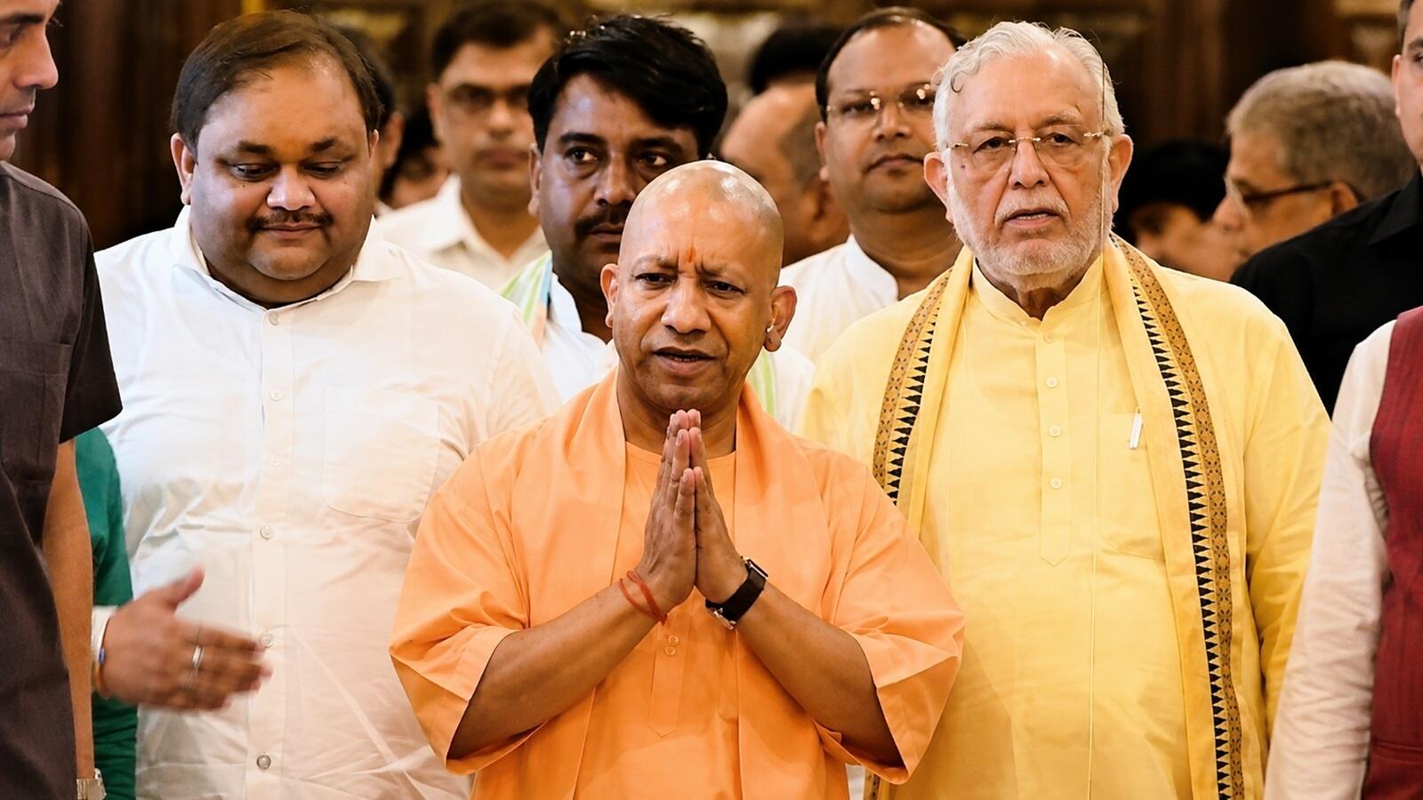 यूपी में 7.50 लाख कर्मियों का बढ़ेगा मानदेय, सीएम योगी बोले- एक-डेढ़ हफ्ते में शुरू होगा आउटसोर्स आयोग