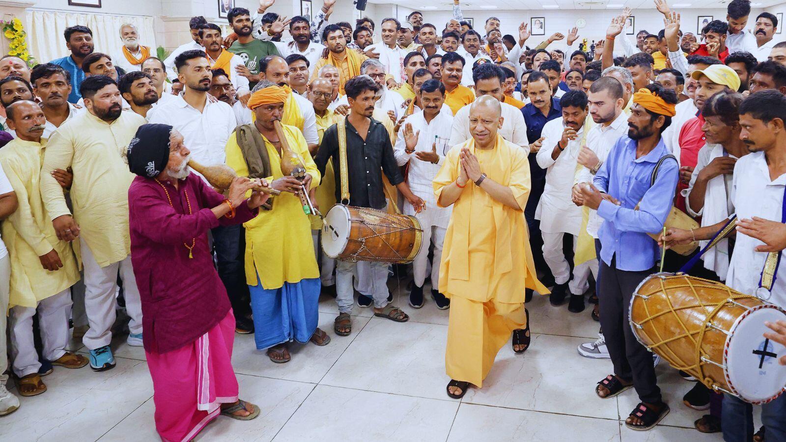 'हमने उनकी पूजा की है'; सीएम योगी के इस हमले के पीछे क्या, सपा-कांग्रेस पर 'भगवान राम' वाला वार