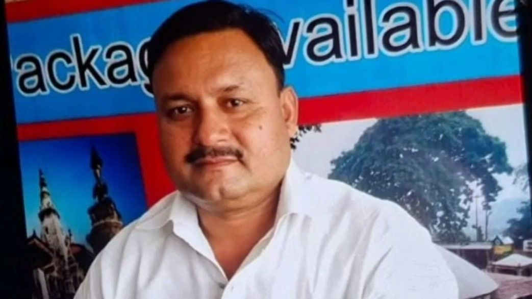 गोरखपुर: वकील के पिता की निर्मम हत्या, तलवार से काटा गला... 500 मीटर दूर तक मिले खून के छींटे