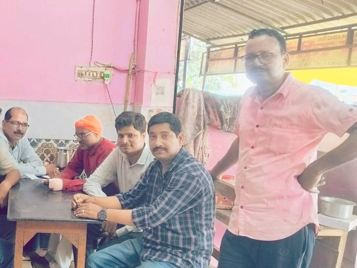 सिद्धार्थनगर के खेसरहा में भाजपा की बैठक: मुख्यमंत्री योगी के कार्यक्रम की रणनीति पर चर्चा - Belwa Lagunhi(Bansi) News