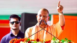 1925 में हिली थी ब्रिटिश हुकूमत... अब इंटरनेट मीडिया से रची जा रही देश को बांटने की साजिश: CM योगी
- cm yogi warns against division internet misuse at kakori event