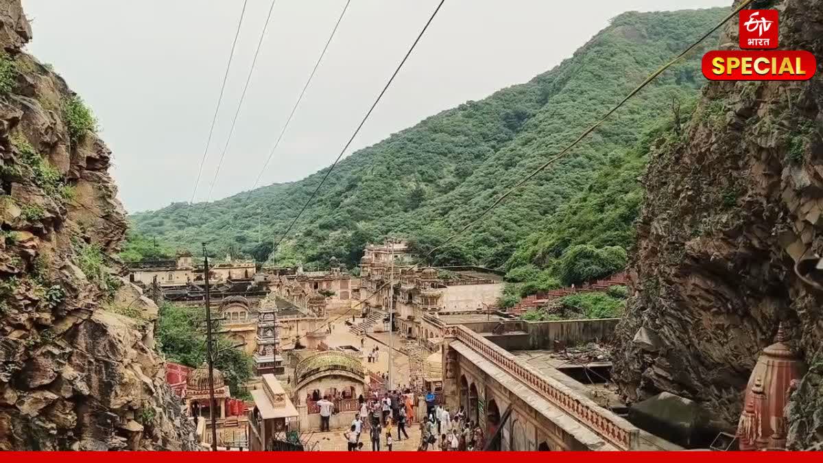 मानसून में जयपुर की हरियाली की कहानी: झरनों से लेकर सोशल मीडिया तक