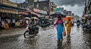 Kal Ka Mausam: यूपी में मानसून पूरी तरह सक्रिय, मौसम विभाग ने जारी किया भारी बारिश का अलर्ट
- up monsoon heavy rain lightning warning for farmers
