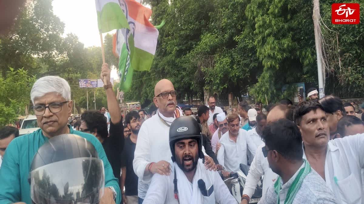 प्रयागराज में राहुल गांधी का कार्यक्रम; अजय राय के नेतृत्व में निकली बाइक रैली
