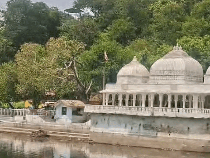 उदयपुर में बढ़ी उमस, 20 तक बारिश के आसार नहीं: अब तक 23 प्रतिशत कम बारिश, लेकसिटी में तापमान में हुई बढ़ोतरी - Udaipur News