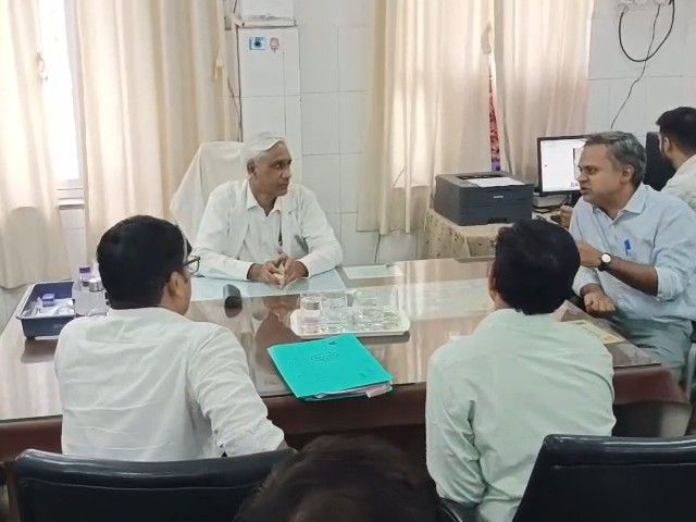 बंसवाड़ा के एमजी अस्पताल में प्रसूताओं की मौत की जांच, जयपुर टीम की उच्च स्तरीय बैठक