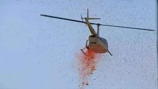 कांवड़ यात्रा को भव्य बनाने की तैयारी में योगी सरकार, कांवड़ियों पर हेलीकॉप्टर से करेगी पुष्पवर्षा
- up govt to shower flowers on kanwar yatris by helicopter