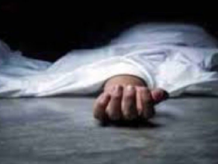 डेयरी बूथ में बैठे प्राइवेट कर्मचारी की करंट से मौत: दोस्तों के साथ बैठा था युवक, बिजली के झटके से हुआ बेहोश - Jaipur News