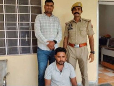 महिला की हत्या कर भागा आरोपी गिरफ्तार: पुलिस से बचने के लिए सूरत और वृंदावन में छिपा था; जयपुर में दबोचा - Jaipur News