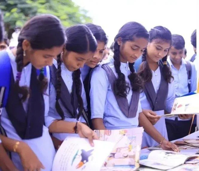 राजस्थान सरकार ने 346 अंग्रेजी माध्यम स्कूलों में हिंदी माध्यम की पढ़ाई शुरू करने का फैसला किया