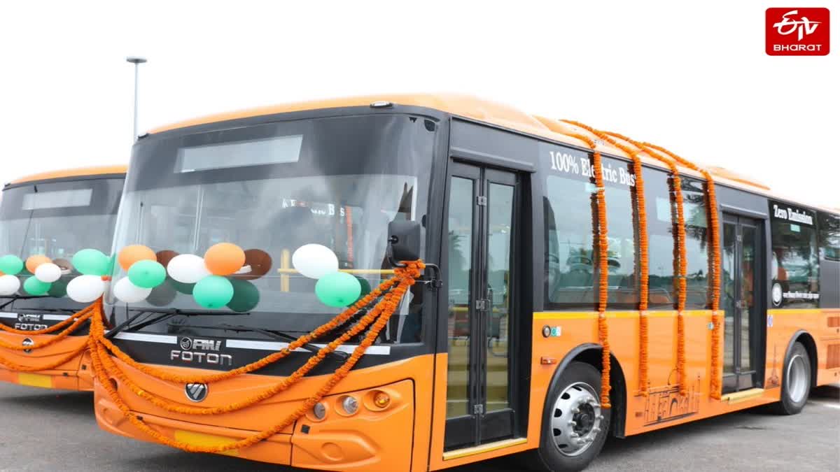 वाराणसी में तैयार होंगे 15 मॉडर्न बस क्यू शेल्टर; EV चार्जिंग के साथ मिलेंगी ढेर सारी सुविधाएं