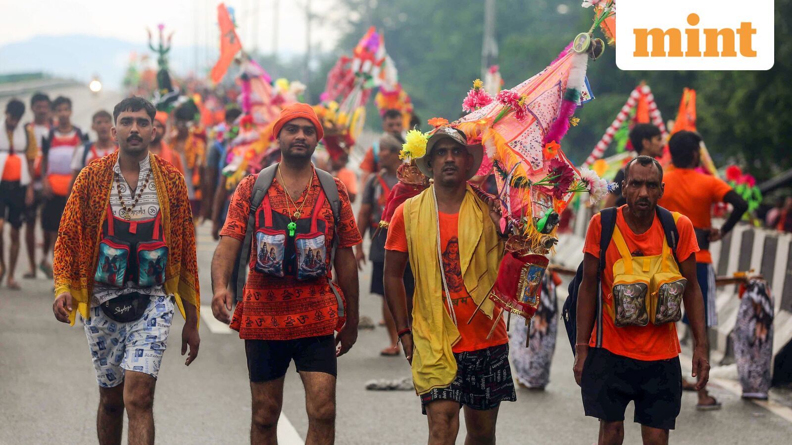 सिर्फ भंडारा नहीं! उत्तर प्रदेश में कांवर शिविरों के मेनू पर - प्याज-लहसुन मुक्त पिज्जा, मोमो, हक्का नूडल्स और बहुत कुछ | आज समाचार