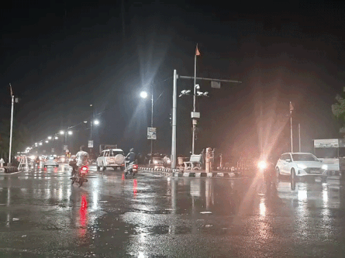 अजमेर में देर रात तक बारिश, सड़कों पर पानी भरा:  आनासागर में 11 फीट 1 इंच जलस्तर बढ़ा,आज और कल भी बरसात की सम्भावना - Ajmer News
