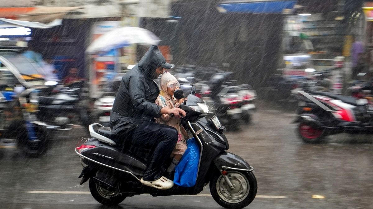 कल का मौसम: 5 अगस्त को यूपी के 37 जिलों में भारी बारिश का अलर्ट, IMD का लेटेस्ट अपडेट