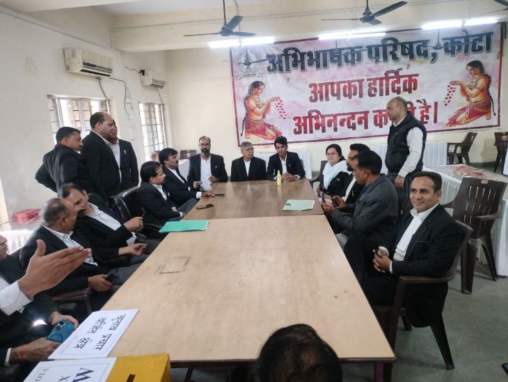 वकीलों कोर्ट परिसर में नहीं बना सकेंगे रील-मीम: बार काउंसिल ऑफ इंडिया ने रोक लगाई, व्यक्तिगत ब्रांडिंग पर भी रोक रहेगी - Kota News
