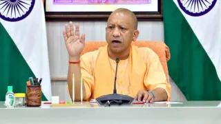 यूपी के होमगार्ड स्वयंसेवकों को मिलेगी 5 लाख तक कैशलेस इलाज की सुविधा, 35.5 करोड़ रुपये बजट जारी
 - cashless med treatment for home guards and their families under ayushman bharat yojana budget approves in up