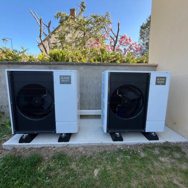 PAC Mitsubishi Zubadan extérieur