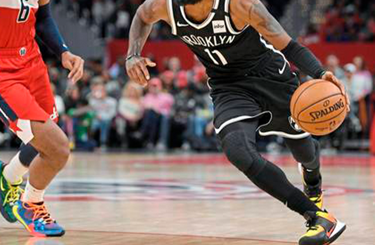 What is a Double Dribble in Basketball? Explained Simply