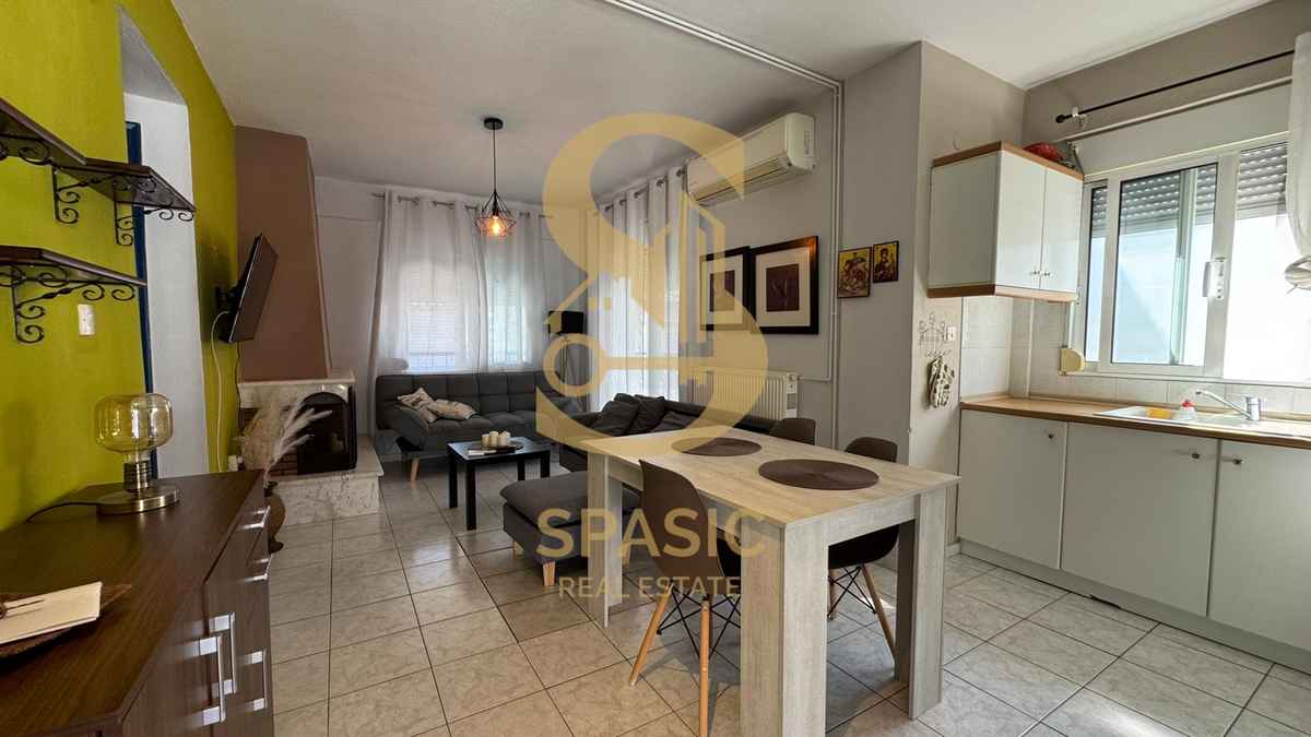 Nea Flogita apartment 62 m2