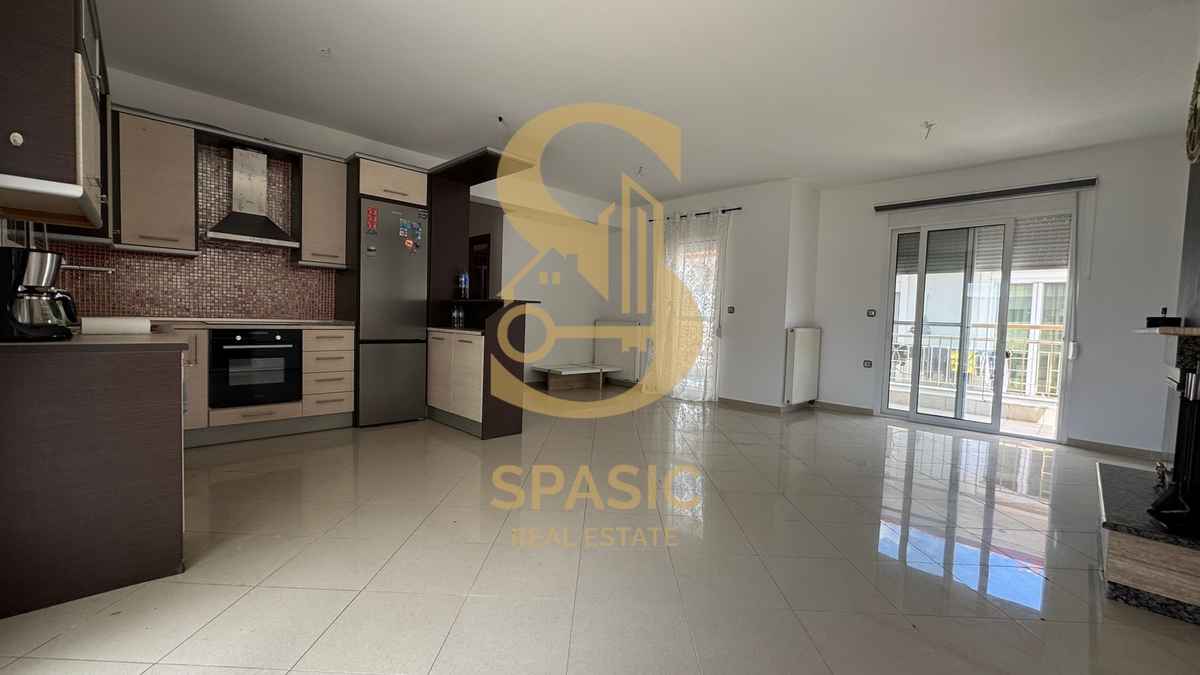 Nea Moudania apartment 100 m2