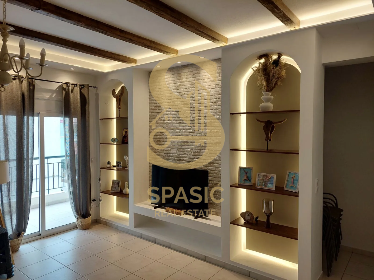 Nea Kallikratia apartment 99 m2