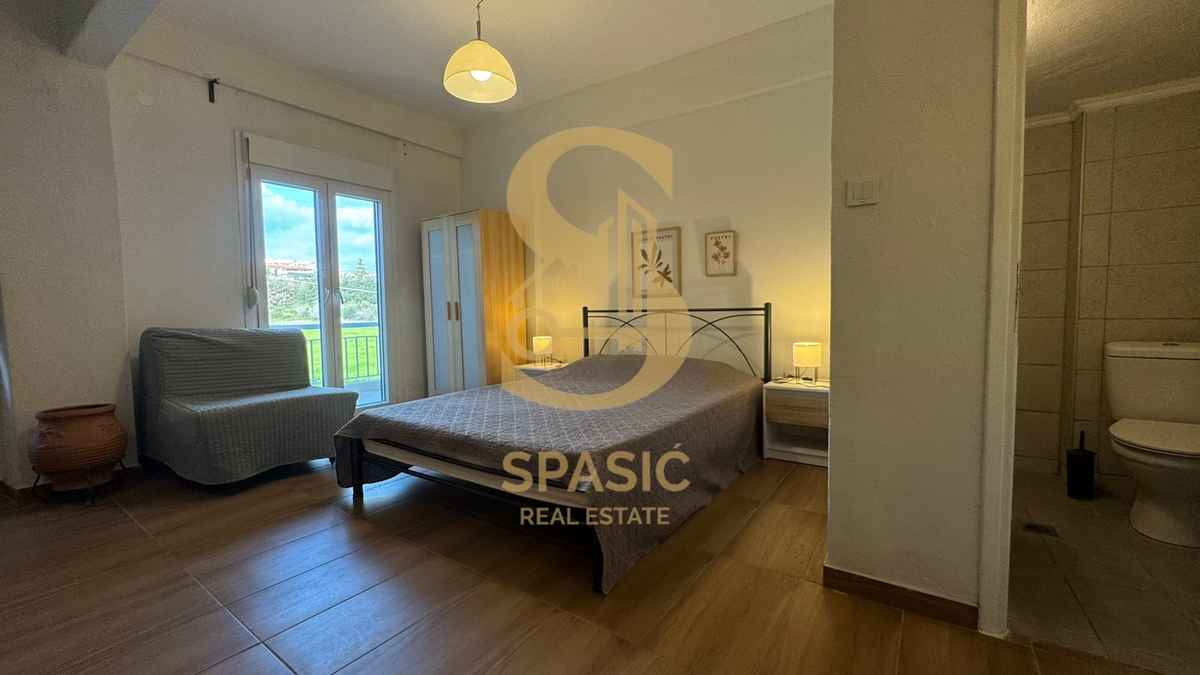 Nea Flogita 3 apartmemnts 88 m2