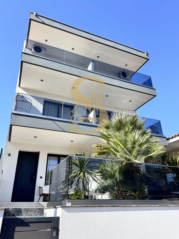 Kallithea building 245 m2 