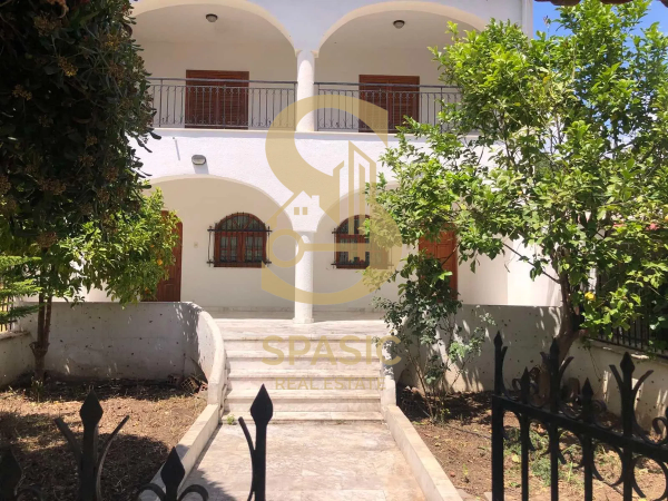 Metamorfosi 2 maisonettes 180 m2 