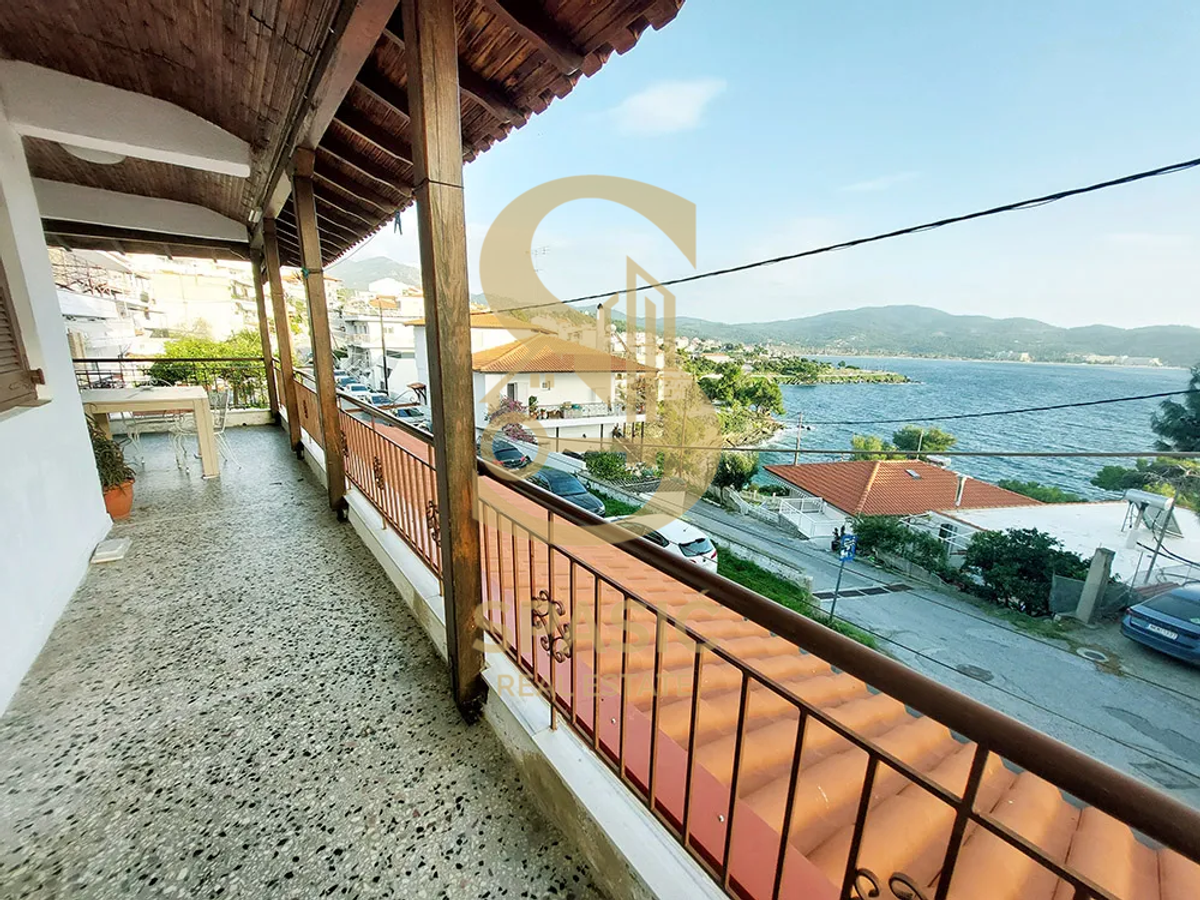 Neos Marmaras apartment 138 m2