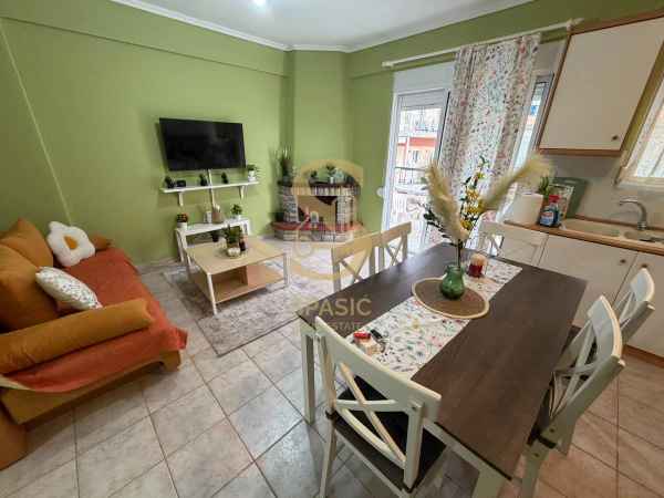Nea Flogita apartment 67 m2