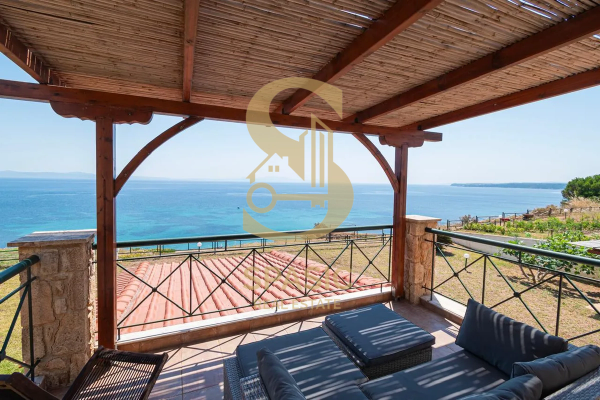 Nea Potidea maisonette 105 m2