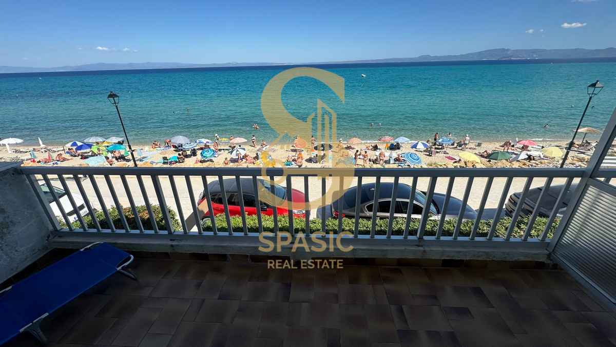 Hanioti maisonette 120 m2