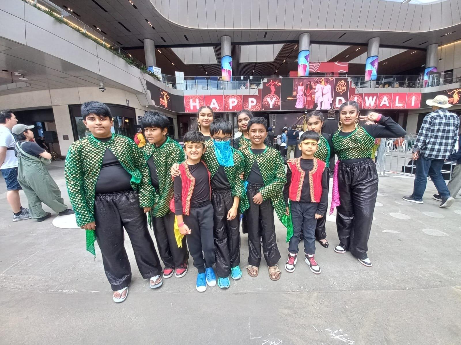 Na2 Entertainment performing at Melbourne Diwali