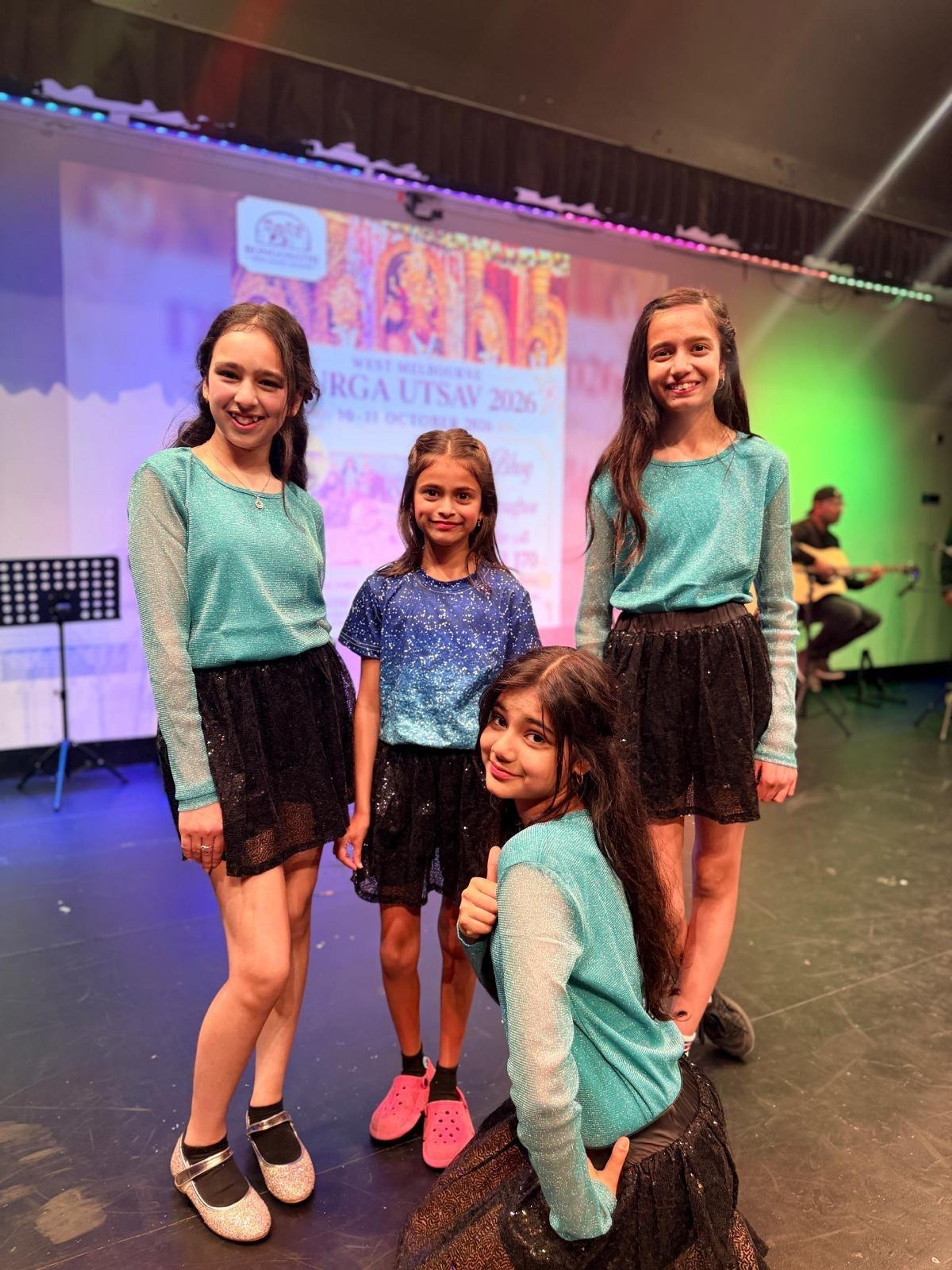 RENS girls performing at Melbourne Diwali